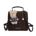 Sac à dos marron en cuir et daim pour femme avec pendentif ours en peluche et bretelles réglables - Café Avec Breloques