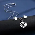 Dettaglio macro del set collana e orecchini a cuore MAMA argento con incisione LOVE U - Stile Cuore LOVE U Mama (TZ-18(Y))
