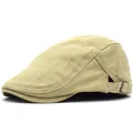 Detalle de gorra plana de algodón caqui con tejido de sarga y hebilla de ajuste metálica - Ajustable / Caqui