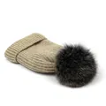Dettaglio della trama del cappello in maglia beige con pompon in vera pelliccia di volpe - M(56-58cm) / Kaki