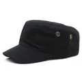Detalle de gorra militar negra de algodón con ojales metálicos de ventilación en el lateral - M / Negro