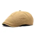 Gros plan détaillé montrant la texture du coton kaki et les coutures de ce béret vintage - M (56-58cm) / Kaki