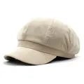 Gorra de pana beige para mujer con estructura clásica de paneles y visera curva elegante - M (56-58cm) / Beige