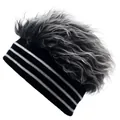 Berretto in maglia nero con strisce bianche e parrucca punk grigio argento voluminosa - M / Strisce Bianche e Nere Con Parrucca Grigia