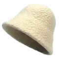 Cappello a secchiello minimalista in lana d'agnello bianco crema con calda texture invernale - M (56-58cm) / Beige