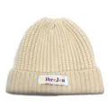 Elegante berretto in maglia a coste bianco crema con patch colorata LibreJeu invernale - Beige
