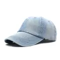 Berretto da baseball in denim lavato azzurro classico con visiera curva e stile retrò - M (56-58cm) / Azzurro