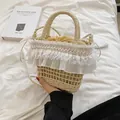 Sac seau en paille beige avec bordure en dentelle blanche et cordon pour les vacances - Beige