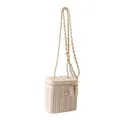 Sac bandoulière carré en paille tressée beige avec chaîne et fleur dorée - S / Blanc