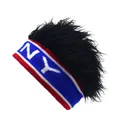 Detalle de diadema de punto NY con peluca de pelo sintético negro para estilo hip-hop - Azul Ny + Negro