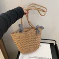 Borsa a tracolla in paglia con fiocco a quadretti e fodera a coulisse per la spiaggia - Kaki