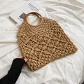 Borsa bohémien fatta a mano in corda di cotone intrecciata con manici rotondi in legno - Cachi