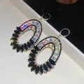 Grandi orecchini a goccia ovali con pietre nere e accenti di cristallo colorato - Nero (Perno per orecchino in argento sterling 925)