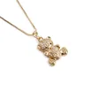 Collier pendentif ours doré serti de zircons blancs avec détail cœur sur chaîne - Ours avec coeur lettre M