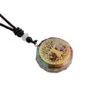 Détail du pendentif Arbre de Vie aux pierres multicolores et cordon tressé élégant - Style Arbre de Vie (NSN0282)