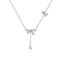Collier à nœud argenté raffiné avec pendentif à pampilles et zircons étincelants - Collier à Gland Nœud Papillon