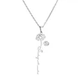 Collana fiore di nascita in acciaio argento con pendente a margherita e nome Sophia - Stile Fiore di Nascita 3 (CS00284) / Color Acciaio