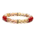 Schickes Armband mit bunten facettierten Kristallperlen und goldenen Metallelementen - 8mm / Rot