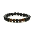 Bracelet de perles de 8mm en œil de tigre et pierre de lave sur fond blanc épuré - Bracelet en Perles d'Oeil de Tigre & Pierre de Lave