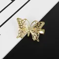 Barrette papillon vintage dorée avec motifs ajourés complexes et design en métal filigrane - Papillon (Or)