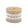 Rotolo di iuta naturale con pizzo bianco per decorazioni e artigianato vintage - Motivo Due