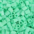 Lichtgroene strijkkralen van 2,6 mm voor DIY-knutselen in matte acryl navulverpakking - 10g/Verpakking (ca. 1000 stuks) / Lichtgroen (B03)
