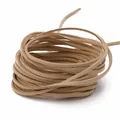Spule mit khakifarbenem Wildlederband für DIY-Schmuckherstellung und Traumfänger - 1m (Breite 2,8mm) / Khaki