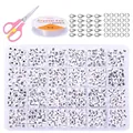 Kit de cuentas de letras acrílicas de 24 rejillas con cordón elástico y tijeras para joyas - Juego de Cuentas de Alfabeto Planas Con Herramientas