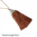 Bruine zijden kwast met vintage zilveren kap en 8cm lengte voor DIY-handwerk - Kap Diameter 2cm Zwarte Kraal 4mm Kwastgedeelte 8cm / Lichtkoffie