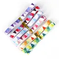 Cinco cintas de grosgrain con patrones geométricos y hebillas doradas para accesorios DIY - Estilo estampado geométrico (6 colores) / 6 Yardas/Paquete (10mm de ancho) / Colores Mezclados al Azar