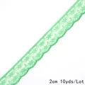 Bordure en dentelle vert clair de 2cm sans élasticité avec bords festonnés et broderie - Style Floral Festonné / Vert