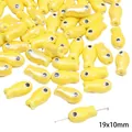 Gele visvormige keramische kralen 19x10mm voor DIY-sieraden maken en armbanden - Double Sided Fish / 2 Stuks/Verpakking (19x10mm) / Geel