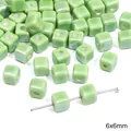6x6mm grasgroene vierkante keramische kralen met glanzend glazuur voor DIY sieraden - Kleine kubus / 5 Stuks/Verpakking (6x6mm) / Groen