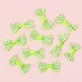 Set mit 10 grünen Gingham-Stoffschleifen für DIY-Haarspangen und Bastel-Nähprojekte - 3x1.5cm / Grün-weiß gestreifter Stil / 25er Pack / Hellgrün