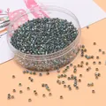 2,5 mm silbergraue Glasperlen mit Metalleffekt für DIY-Schmuck in runder Kunststoffbox - 2,5 mm (Öffnung 1 mm, 10 g/Packung) / Smaragdgrün