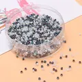 2,5 mm irisierende Glasperlen in einer Rundbox für DIY-Schmuckherstellung - 2,5 mm (Öffnung 1 mm, 10 g/Packung) / Schwarz und Weiß