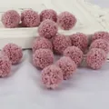 Bolas de hilo de poliéster de ganchillo rosa oscuro 15-20 mm para accesorios y ropa DIY - 15mm 50 Unidades/Paquete / Violeta Claro