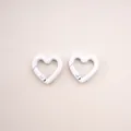 Pair of white heart-shaped spring ring clasps for DIY jewelry and keychain accessories - Peach Blossom / 21x21mm / White