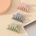 3-piece set of mini matte claw clips in pastel pink, grey, and green for girls - Soft Pink Medium Gray Bean Green Matte (223C)