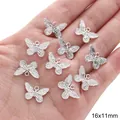 Silberne Schmetterlingsanhänger 16x11mm aus Legierung für DIY-Schmuck und Bastelarbeiten - Klassischer Schmetterling-Anhänger (25) / 10 Stück/Packung (16x11mm) / Silber