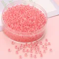 Perles en verre rose translucide de 4 mm pour bijoux DIY dans un bac en plastique - Perles de Rocaille Abaque (2x4mm, 10g/Paquet) / Rouge Lèvre