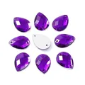 Strass a goccia in acrilico viola scuro con fondo piatto e due fori per cucito - Grande / Viola scuro