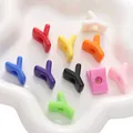 Perles colorées en acrylique lettre Y pour bijoux DIY dans un plat en céramique - Largeur 14-21mm Hauteur 20-21mm Trou 5mm 500g/Paquet / Lettre Y Couleurs Mélangées Aléatoires (Environ 252 pcs)