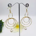 Exaggerated geometric gold hoop earrings with natural pearl drops and leaf decoration - Gold / Cream White (HWX814-4)