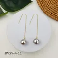 Eleganti orecchini a goccia dorati con perle di conchiglia grigio argento fini - Stile Grigio Argento (HWX944-11)