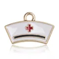 Colgante gorro de enfermera de esmalte blanco con cruz roja para joyería artesanal - Dije de Esmalte de Gorro de Enfermera Médica
