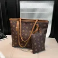 Set borsa tote vintage 2025 marrone stampata con pochette coordinata e manici lunghi - caffè