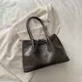 Grand sac cabas minimaliste en cuir mat marron foncé avec boucle de ceinture décorative - Sans Pendentif / Marron