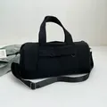 Sac bowling léger en nylon noir avec bandoulière réglable et grande capacité de rangement - Noir