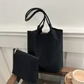 Set borsa tote grande nera opaca con pochette abbinata per lo stile quotidiano - Nero